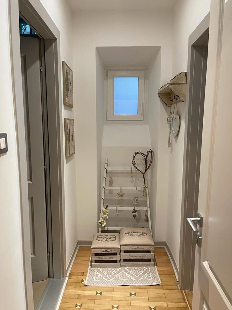 The First Apartment Trieste Luaran gambar